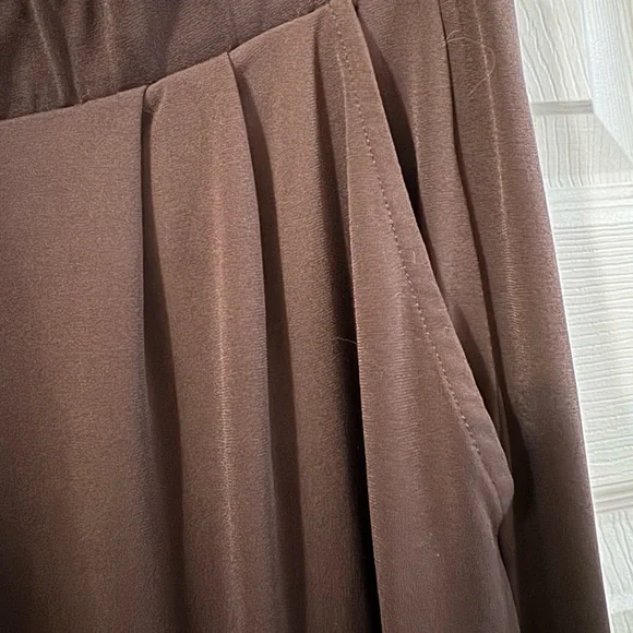 Zenana Outfitters Dark Brown Pull-On Straight Leg Trousers - Picture 4 of 7